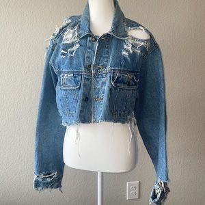 Jean Jacket Cropped/Torn Effect Size S